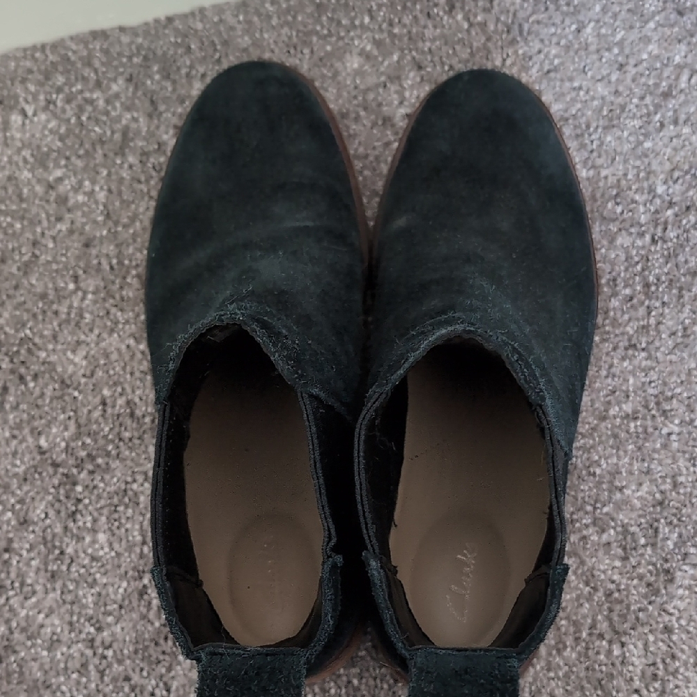 Clarks Black Suede Ankle Boots - Picture 4 of 6